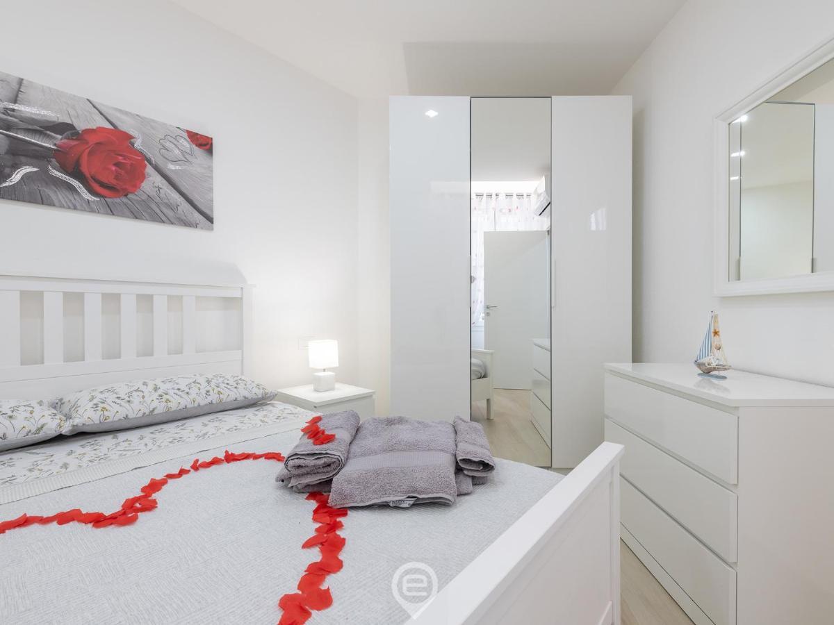 Sabamiglia Apartments Каляри Екстериор снимка