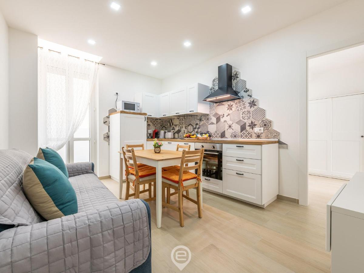 Sabamiglia Apartments Каляри Екстериор снимка